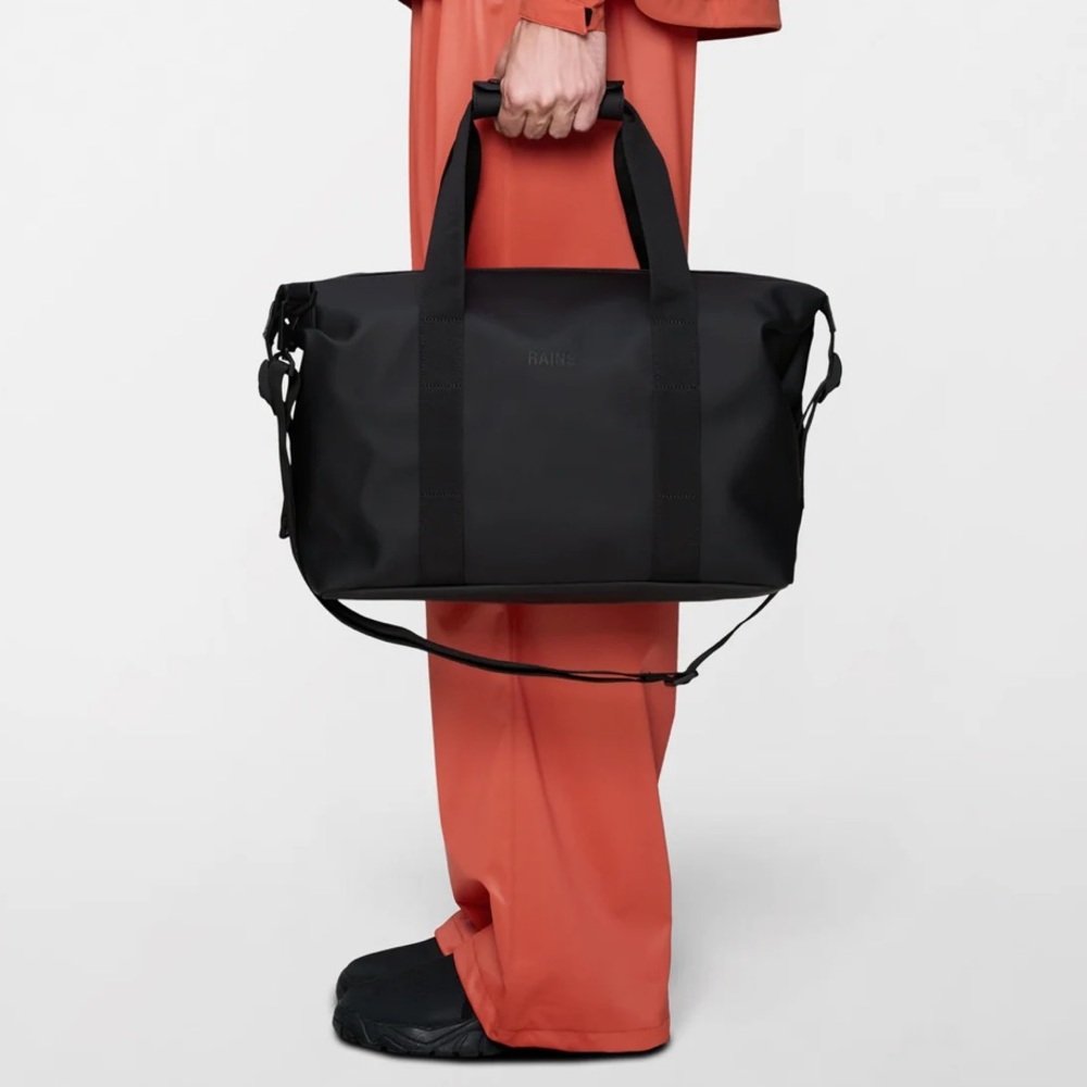 NWT Rains Hilo Black Weekend Bag Small - Picture 2 of 10